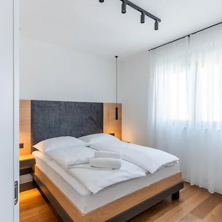 Marelux Rooftop Apartmán *
