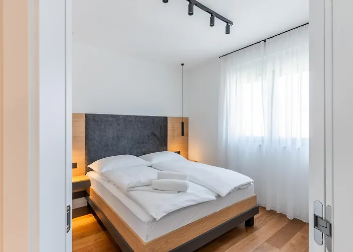 Marelux Rooftop Apartman *