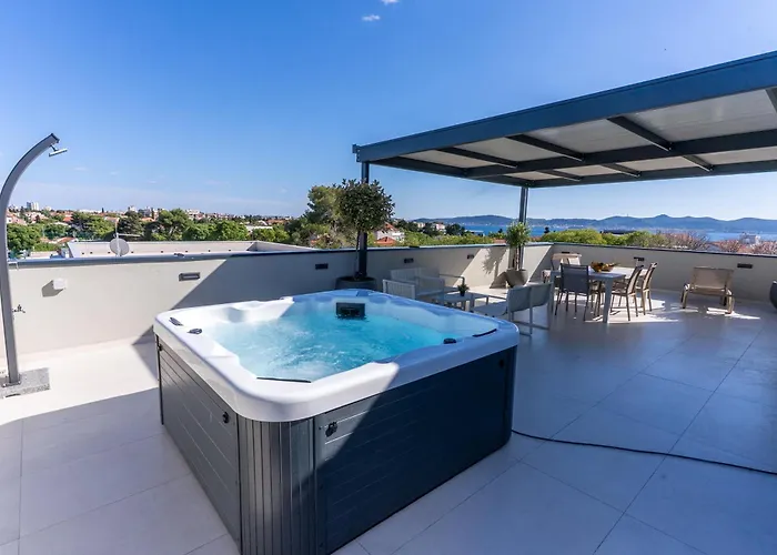 Апартаменты Marelux Rooftop Задар